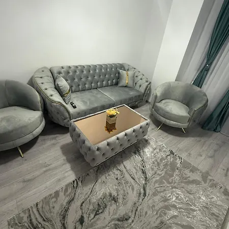Promenada Luxury